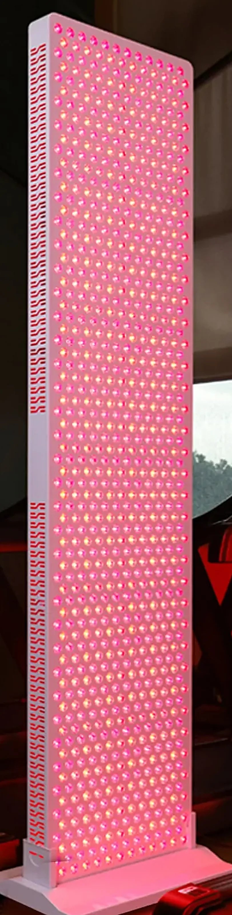 Peakspan Zenith 1200 full-length red light panel